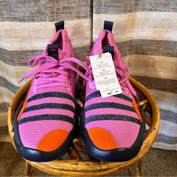 Adidas‎ Pink Trae Young 2 Shoes Size 10